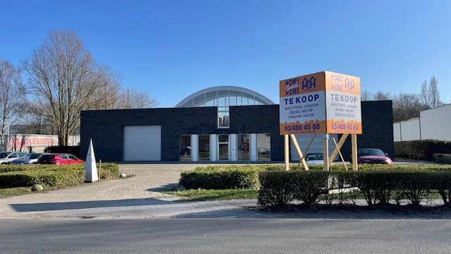 Polyvalent nijverheidscomplex op bedrijventerrein KREKELENBERG BOOM